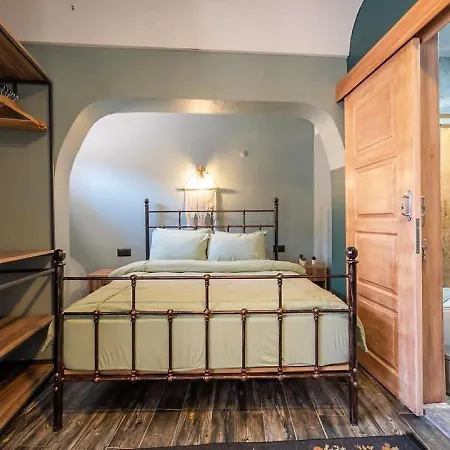 Liman Deluxe Отель